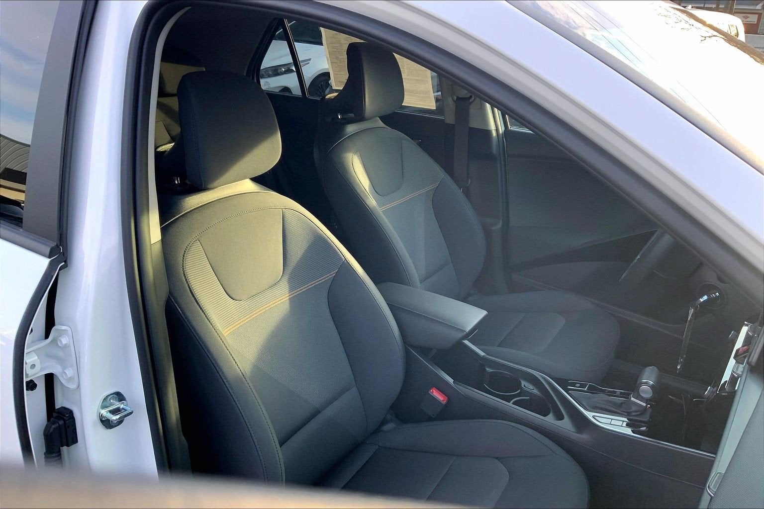 2025 Kia Niro LX