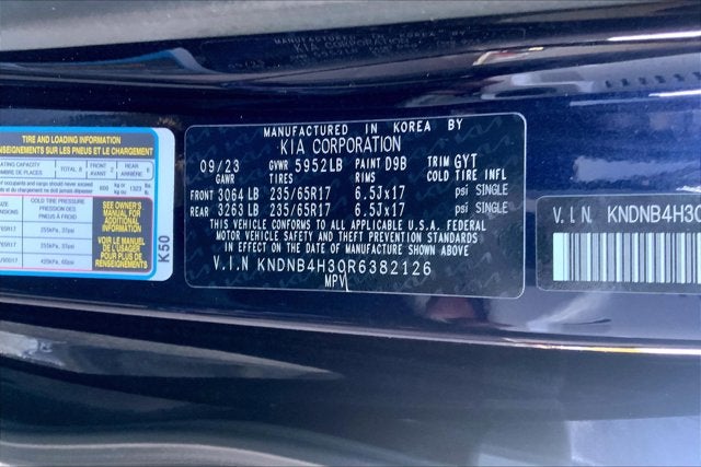 2024 Kia Carnival LX