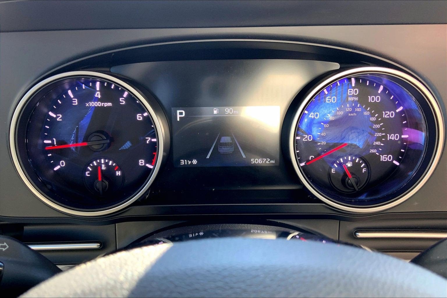 2024 Kia Carnival LX