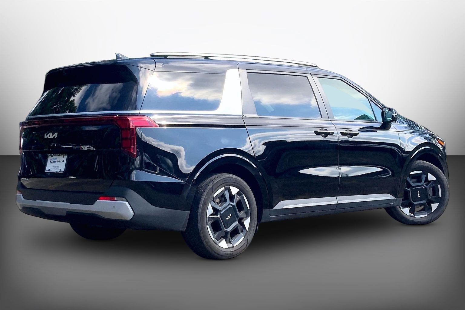 2025 Kia Carnival EX