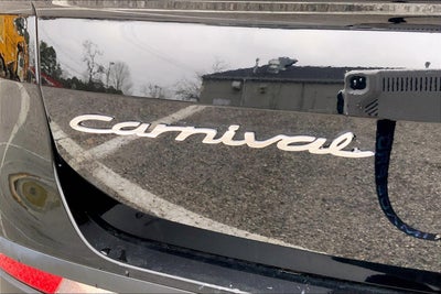 2022 Kia Carnival SX