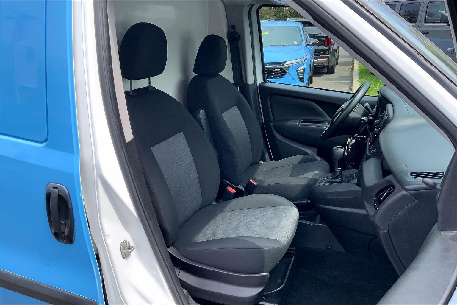 2022 RAM ProMaster City Cargo Van Tradesman